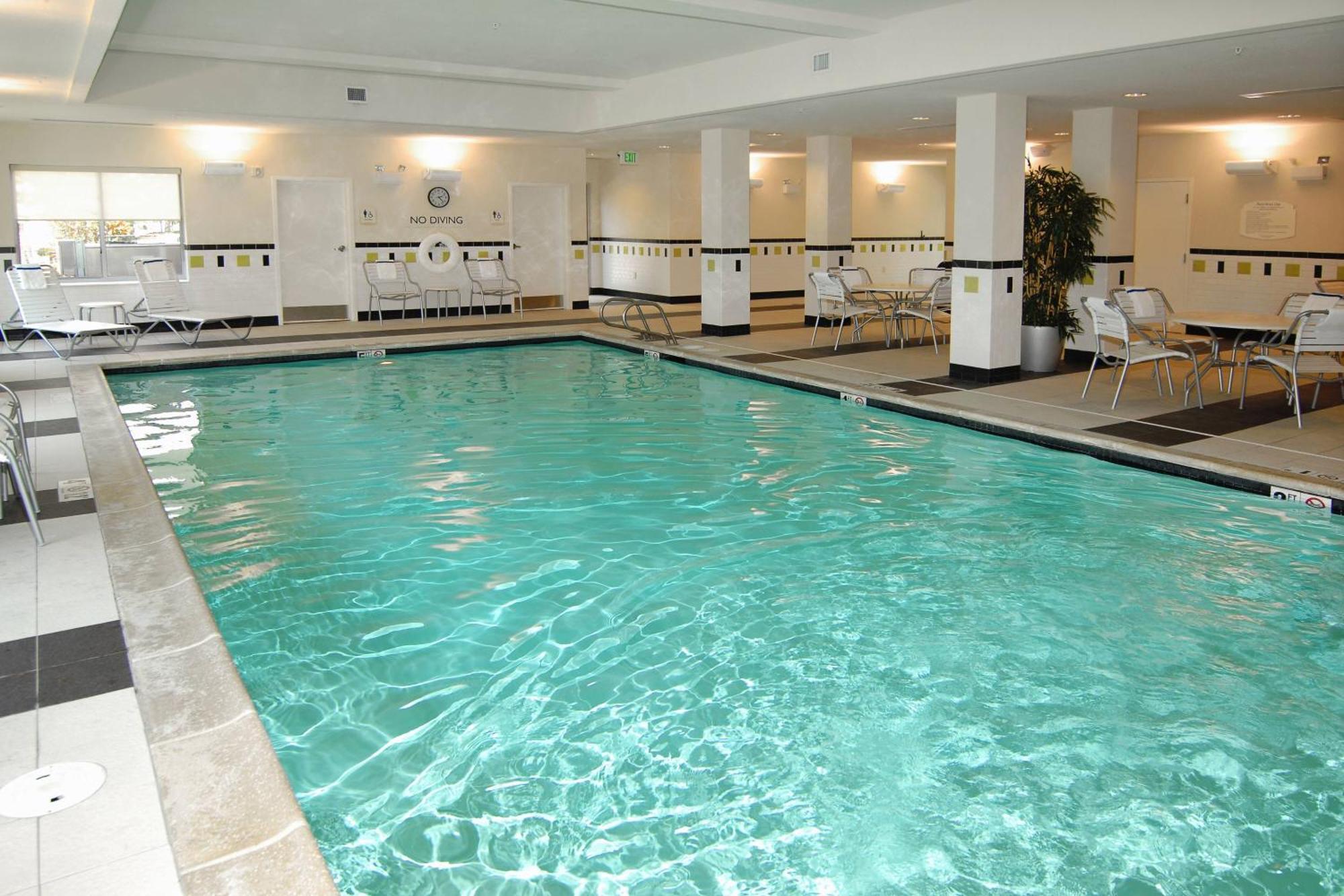 Fairfield Inn & Suites By Marriott Wichita Downtown Extérieur photo